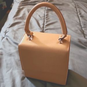 L'intervalle purse